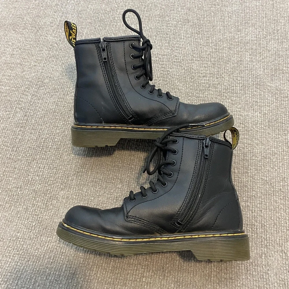 Dr. Martens Boots Kids Size 2 Black Leather Ankle Combat Lace Up Zip 15382
